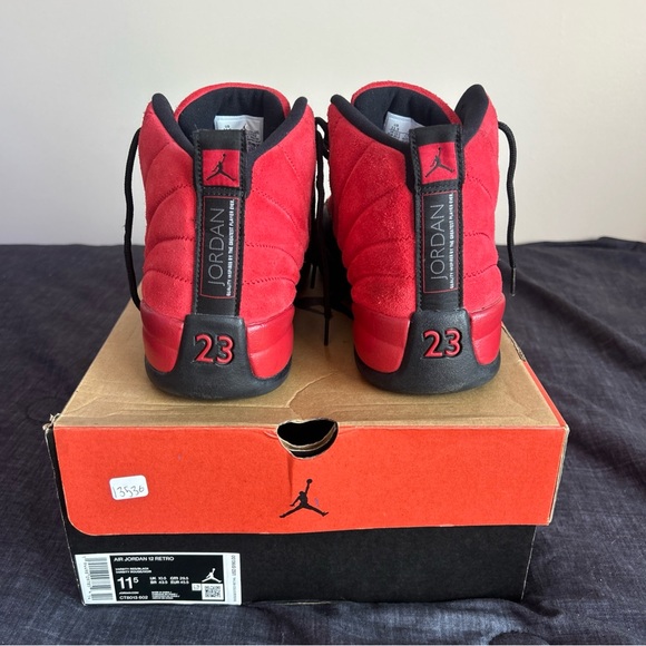 Size 11.5 - Jordan 12 Retro Reverse Flu Game 2020 - Picture 5 of 8